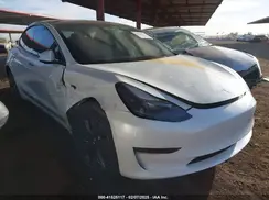 5YJ3E1EB1NF236969 2022 TESLA MODEL 3