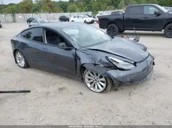 5YJ3E1EB1NF251441 2022 TESLA MODEL 3