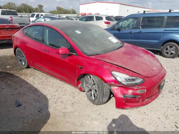 5YJ3E1EB1NF259233 2022 TESLA MODEL 3 - Image 1
