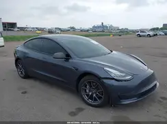 5YJ3E1EB1NF262942 2022 TESLA MODEL 3
