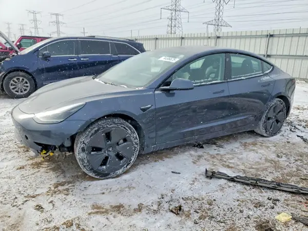 5YJ3E1EB1NF266523 2022 TESLA MODEL 3 - Image 1