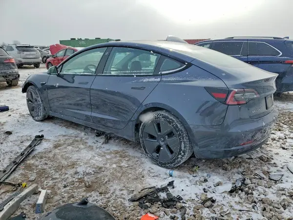 5YJ3E1EB1NF266523 2022 TESLA MODEL 3 - Image 2