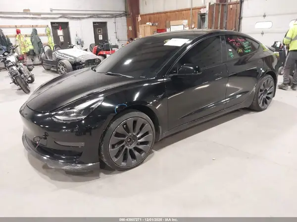 5YJ3E1EB1NF273147 2022 TESLA MODEL 3 - Image 2