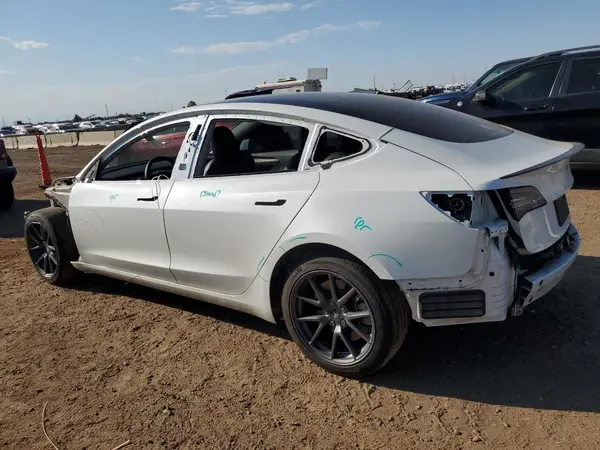 5YJ3E1EB1NF278039 2022 TESLA MODEL 3 - Image 2