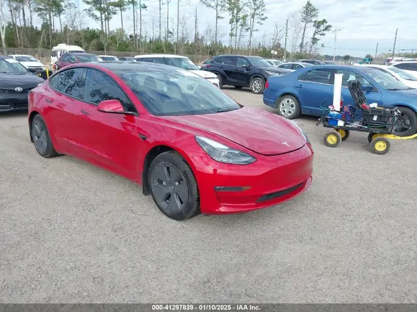 5YJ3E1EB1NF285587 2022 TESLA MODEL 3 - Image 1