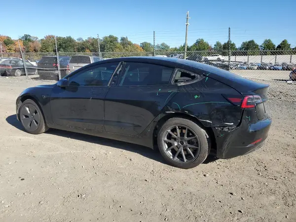 5YJ3E1EB1NF294046 2022 TESLA MODEL 3 - Image 2