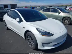 5YJ3E1EB1NF296458 2022 TESLA MODEL 3