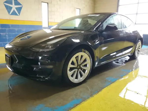 5YJ3E1EB1NF304977 2022 TESLA MODEL 3 - Image 1