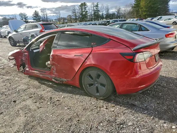 5YJ3E1EB1NF307426 2022 TESLA MODEL 3 - Image 2