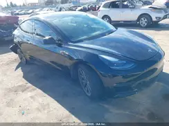 5YJ3E1EB1NF313954 2022 TESLA MODEL 3