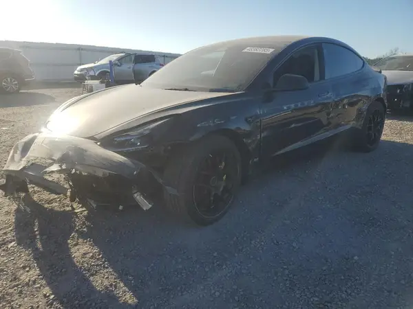 5YJ3E1EB1NF314389 2022 TESLA MODEL 3 - Image 1