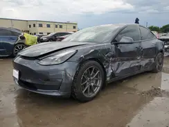 5YJ3E1EB1NF321522 2022 TESLA MODEL 3