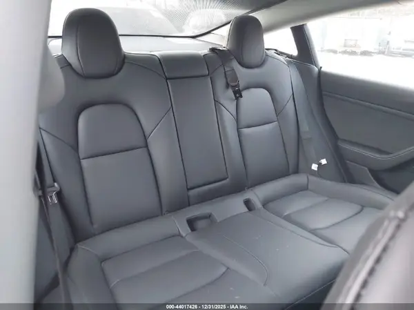 5YJ3E1EB1NF329295 2022 TESLA MODEL 3 - Image 8