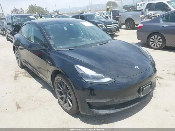 5YJ3E1EB1NF335324 2022 TESLA MODEL 3 - Image 1