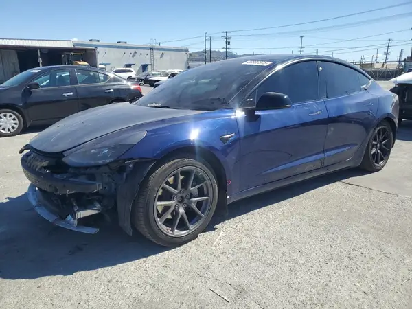 5YJ3E1EB1NF339163 2022 TESLA MODEL 3 - Image 1