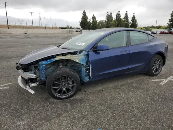5YJ3E1EB1NF341432 2022 TESLA MODEL 3 - Image 1