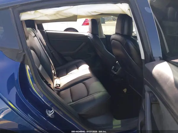 5YJ3E1EB1NF345951 2022 TESLA MODEL 3 - Image 8