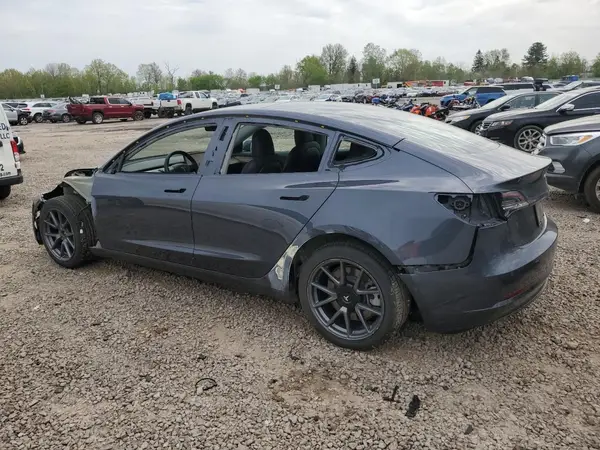 5YJ3E1EB1NF346355 2022 TESLA MODEL 3 - Image 2
