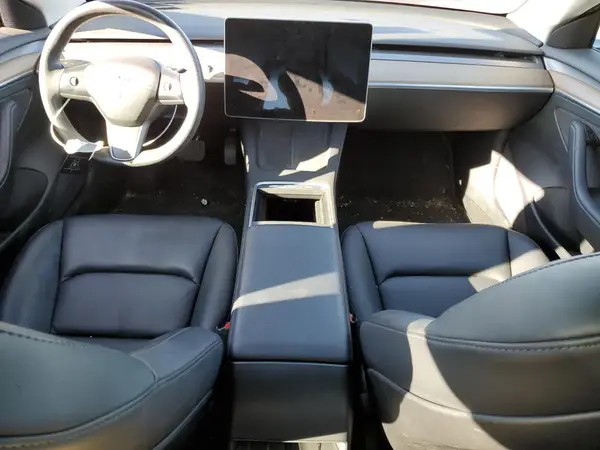 5YJ3E1EB1NF349269 2022 TESLA MODEL 3 - Image 8
