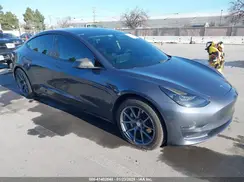 5YJ3E1EB1NF360837 2022 TESLA MODEL 3
