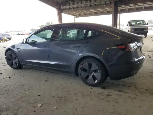 5YJ3E1EB1PF386714 2023 TESLA MODEL 3 - Image 2