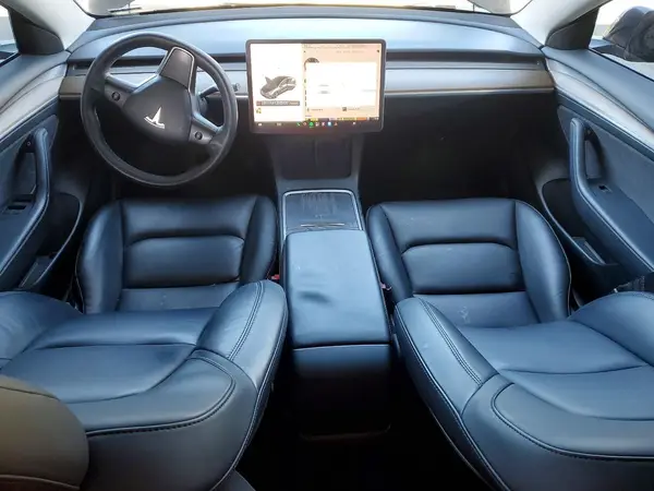 5YJ3E1EB1PF388379 2023 TESLA MODEL 3 - Image 8