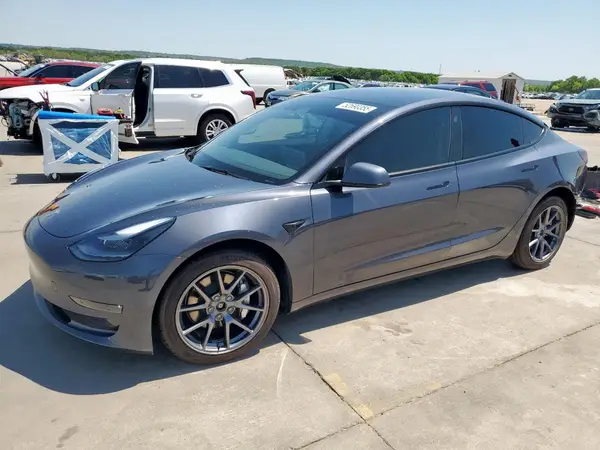 5YJ3E1EB1PF390262 2023 TESLA MODEL 3 - Image 1
