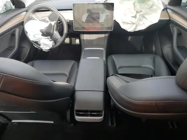 5YJ3E1EB1PF391900 2023 TESLA MODEL 3 - Image 8