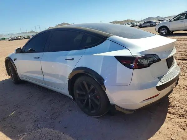 5YJ3E1EB1PF393288 2023 TESLA MODEL 3 - Image 2