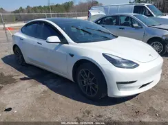 5YJ3E1EB1PF393565 2023 TESLA MODEL 3