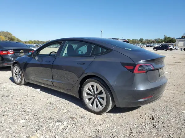 5YJ3E1EB1PF415175 2023 TESLA MODEL 3 - Image 2