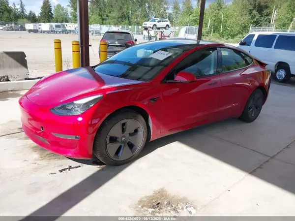 5YJ3E1EB1PF619250 2023 TESLA MODEL 3 - Image 2