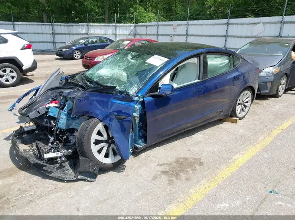 5YJ3E1EB1PF628157 2023 TESLA MODEL 3 - Image 2