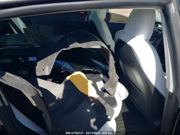 5YJ3E1EB1PF632595 2023 TESLA MODEL 3 - Image 8