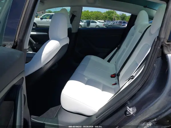 5YJ3E1EB1PF633052 2023 TESLA MODEL 3 - Image 8