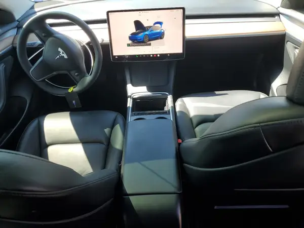 5YJ3E1EB1PF633925 2023 TESLA MODEL 3 - Image 8