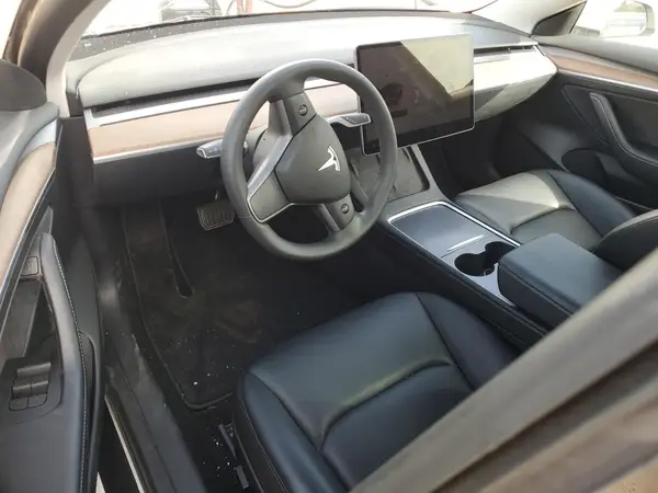 5YJ3E1EB1PF635660 2023 TESLA MODEL 3 - Image 8