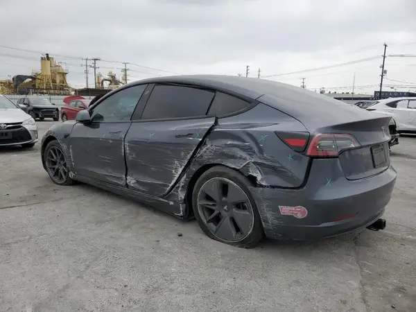 5YJ3E1EB1PF676192 2023 TESLA MODEL 3 - Image 2