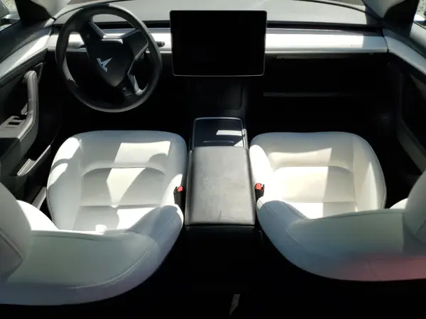 5YJ3E1EB1PF680033 2023 TESLA MODEL 3 - Image 8