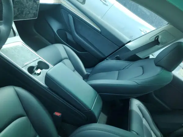 5YJ3E1EB1PF690352 2023 TESLA MODEL 3 - Image 8