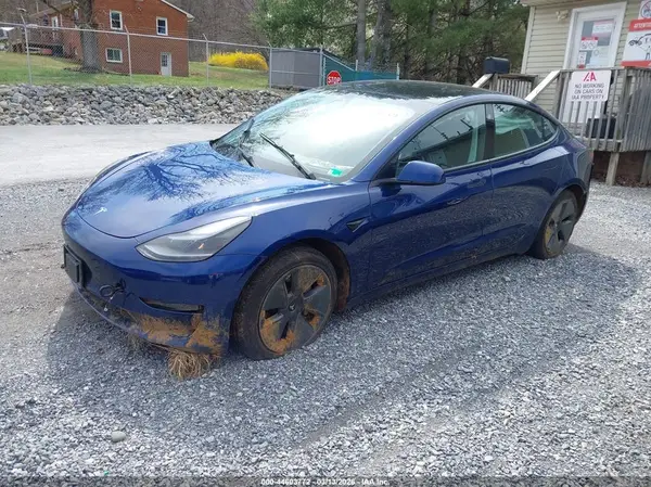 5YJ3E1EB1PF693204 2023 TESLA MODEL 3 - Image 2