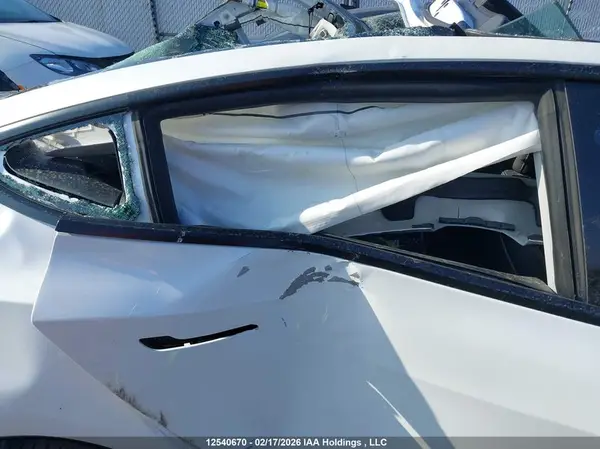 5YJ3E1EB1PF694224 2023 TESLA MODEL 3 - Image 8