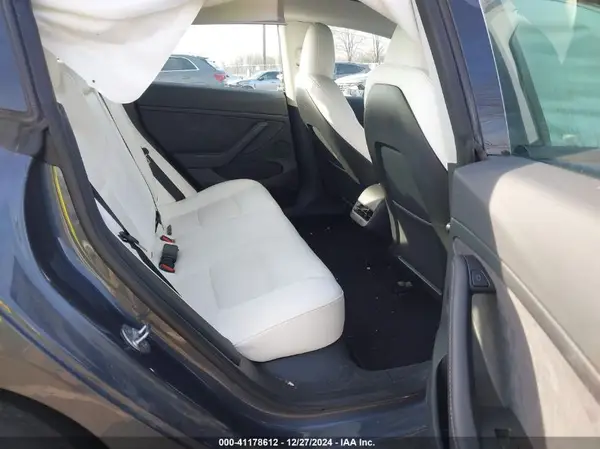 5YJ3E1EB1PF703360 2023 TESLA MODEL 3 - Image 8