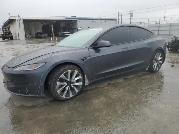 5YJ3E1EB1RF722073 2024 TESLA MODEL 3 - Image 1