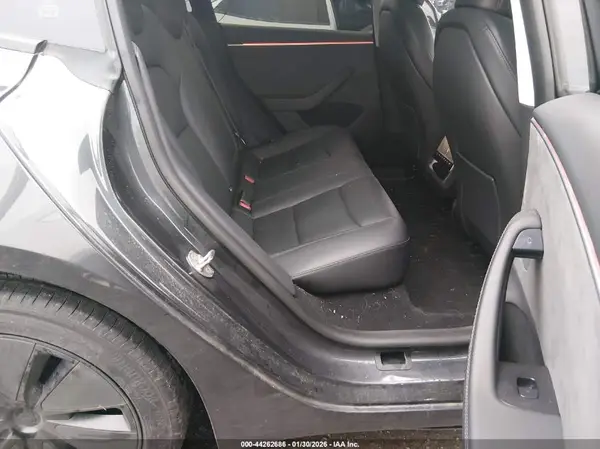 5YJ3E1EB1RF729251 2024 TESLA MODEL 3 - Image 8