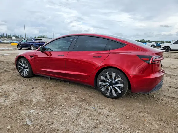 5YJ3E1EB1RF729654 2024 TESLA MODEL 3 - Image 2