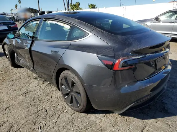 5YJ3E1EB1RF734997 2024 TESLA MODEL 3 - Image 2