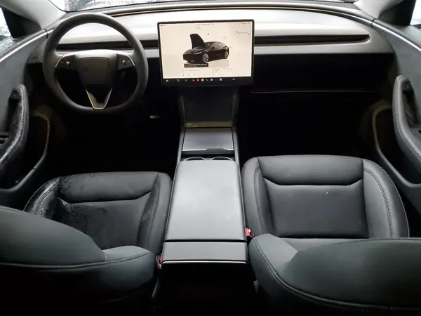 5YJ3E1EB1RF735499 2024 TESLA MODEL 3 - Image 8