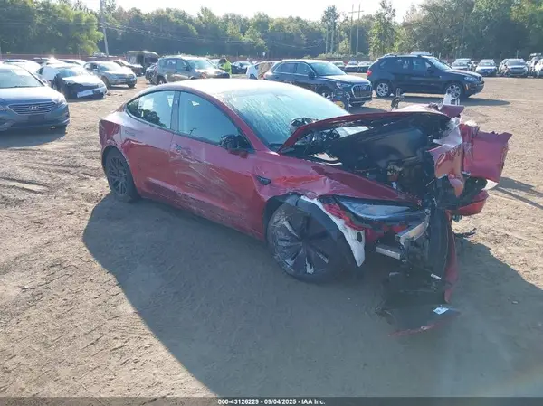 5YJ3E1EB1RF742100 2024 TESLA MODEL 3 - Image 1