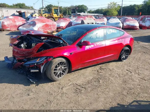 5YJ3E1EB1RF742100 2024 TESLA MODEL 3 - Image 2